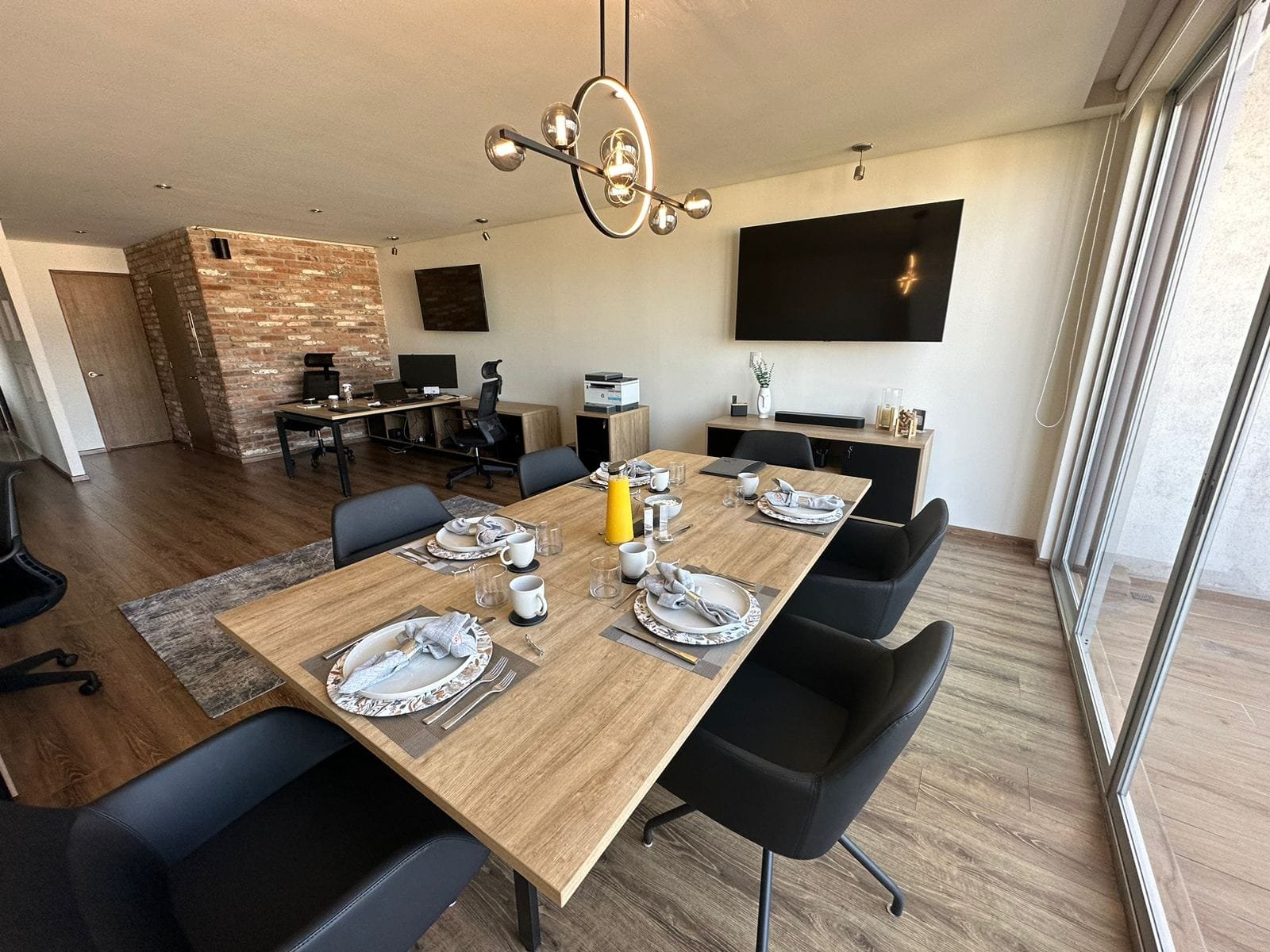 Mesa de reuniones